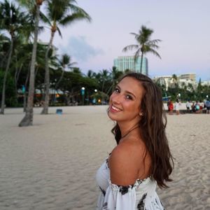 Meet your Posher, Amanda